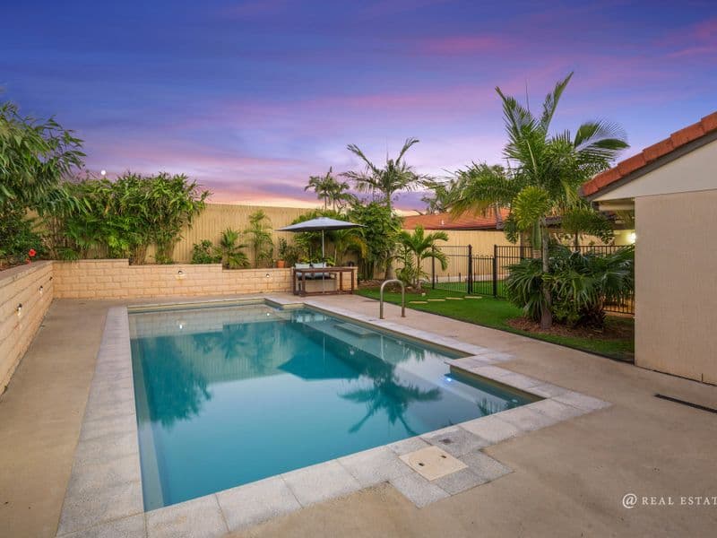 30 Benowa Drive, TARANGANBA, Taranganba - Thumbnail 2