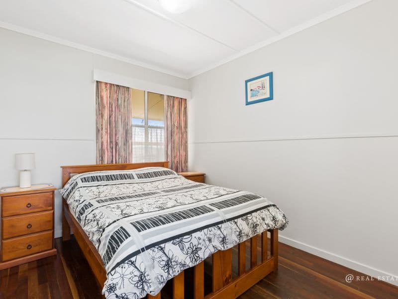 42 Higson Street, EMU PARK, Emu Park - Thumbnail 8