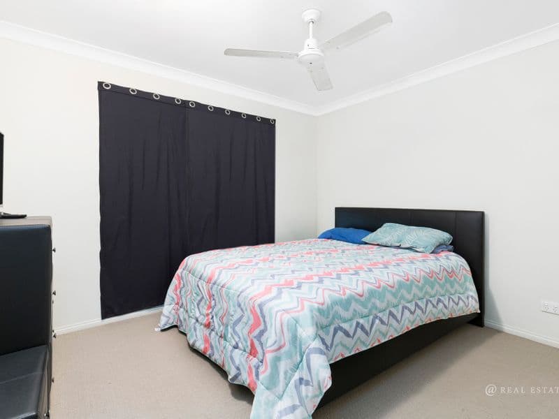 7 Ashgrove Crescent, TARANGANBA, Taranganba - Thumbnail 6