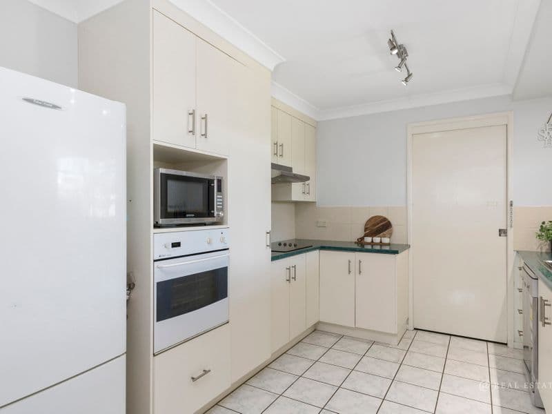 34 Robinson Street, TARANGANBA, Taranganba - Thumbnail 8