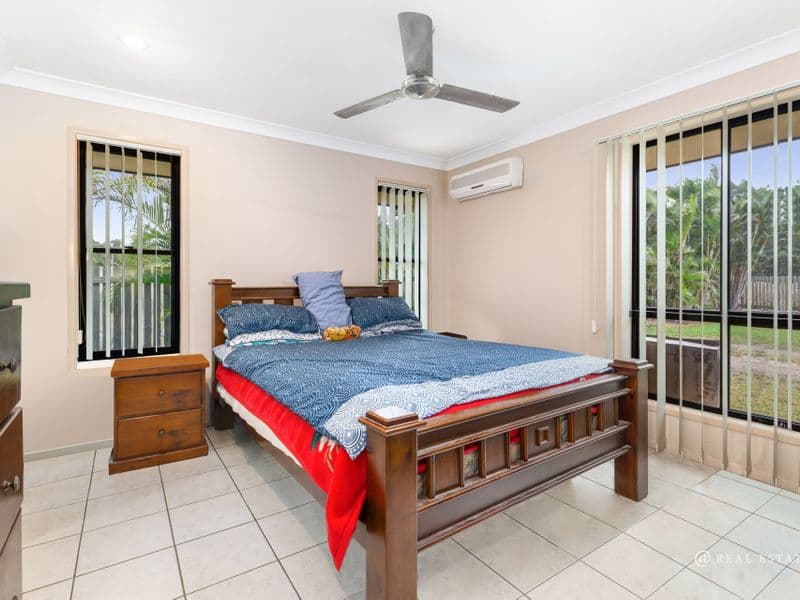 8 Amalfi Drive, ZILZIE, Zilzie - Thumbnail 5