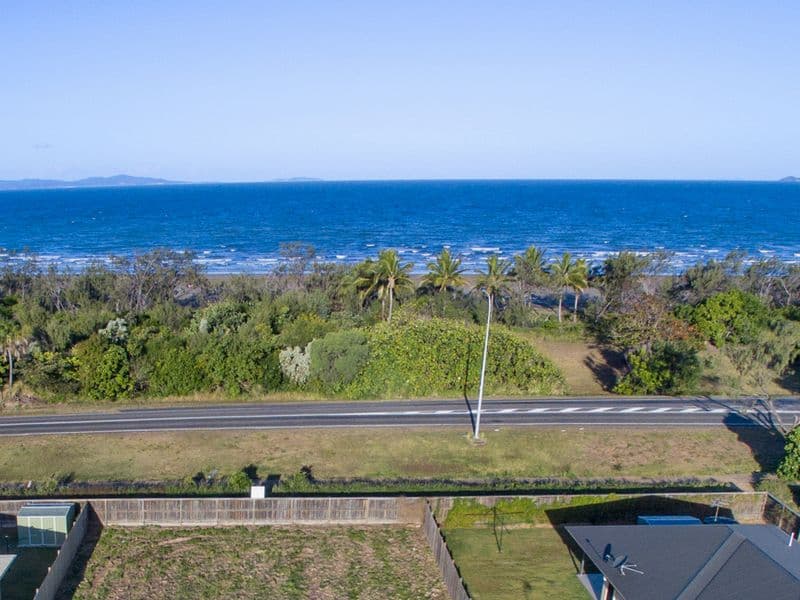8 Coast Court, MULAMBIN, Mulambin - Image 1