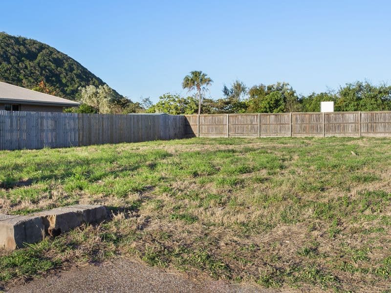 8 Coast Court, MULAMBIN, Mulambin - Thumbnail 5