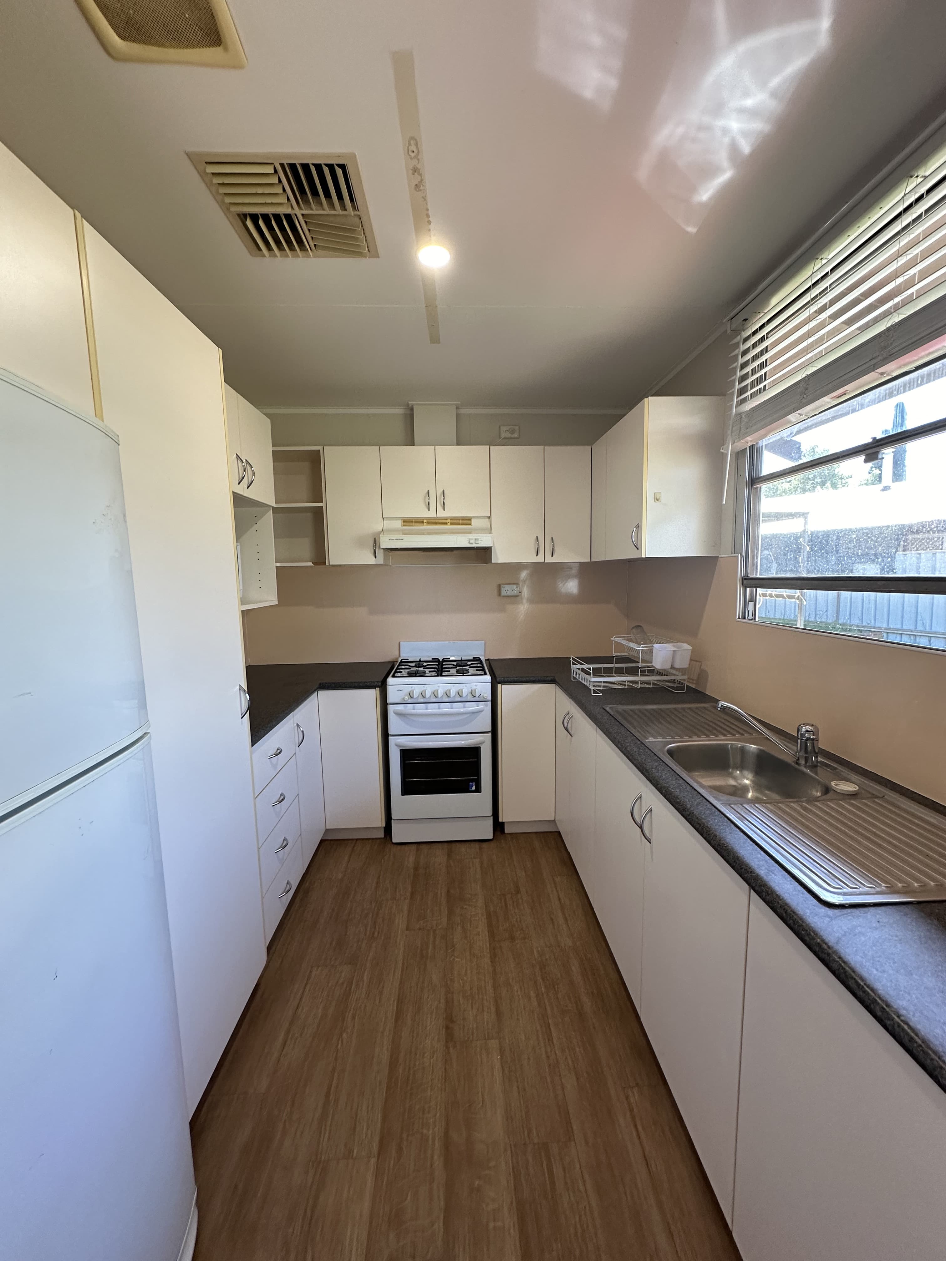30 Saltbush Road, Kambalda West, WA 6442, Kambalda West - Thumbnail 4