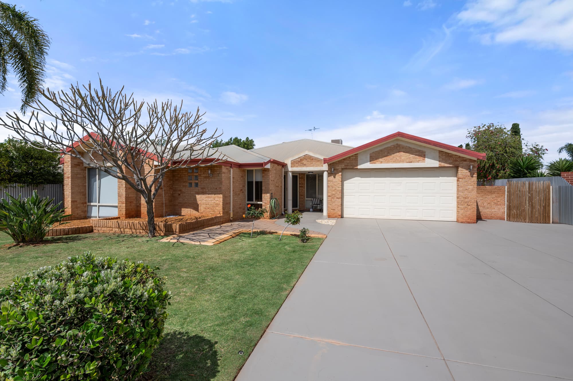 7 Riverina Way, Hannans, WA 6430, Hannans - Thumbnail 2
