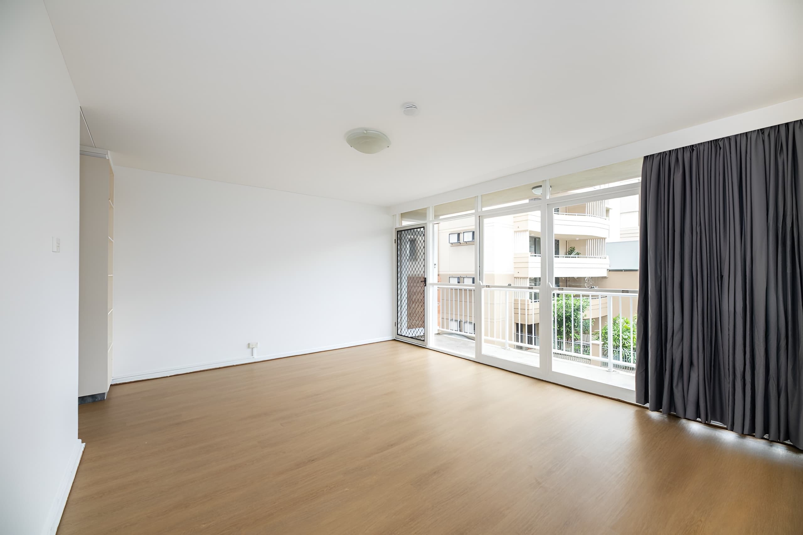 23/64 Thorn Street, Kangaroo Point, QLD 4169, Kangaroo Point - Thumbnail 2