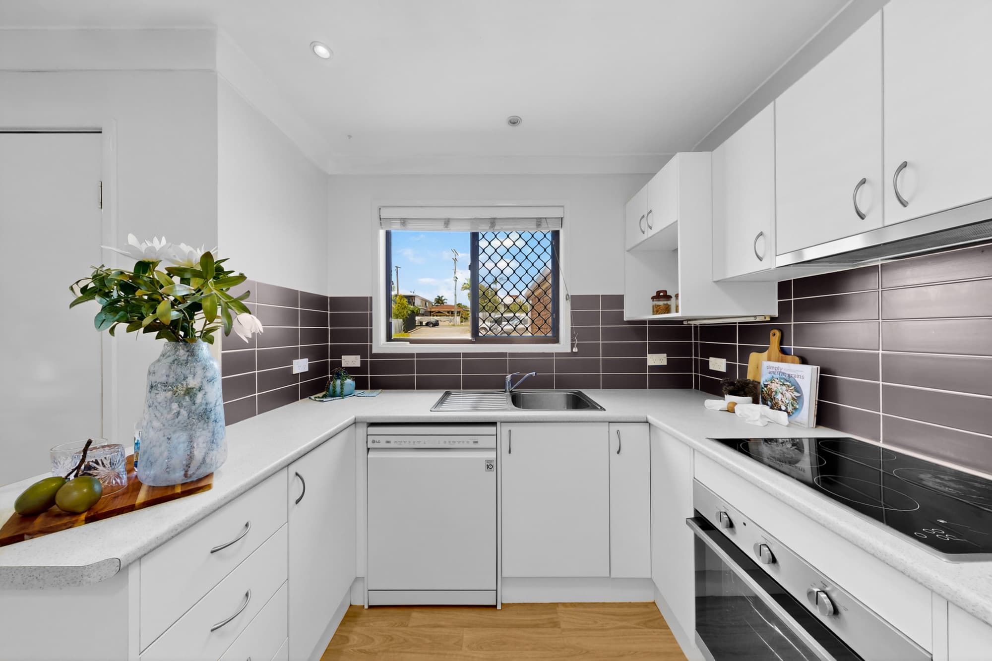 1/50 Junction Road, Morningside, QLD 4170, Morningside - Thumbnail 4