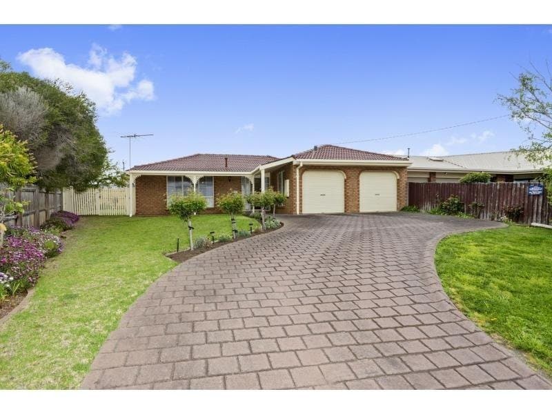 4 Friesian Court,BELMONT, Belmont - Image 1