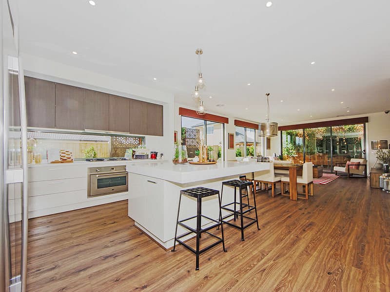 6 Coastwatch Drive,POINT COOK, Point Cook - Thumbnail 5