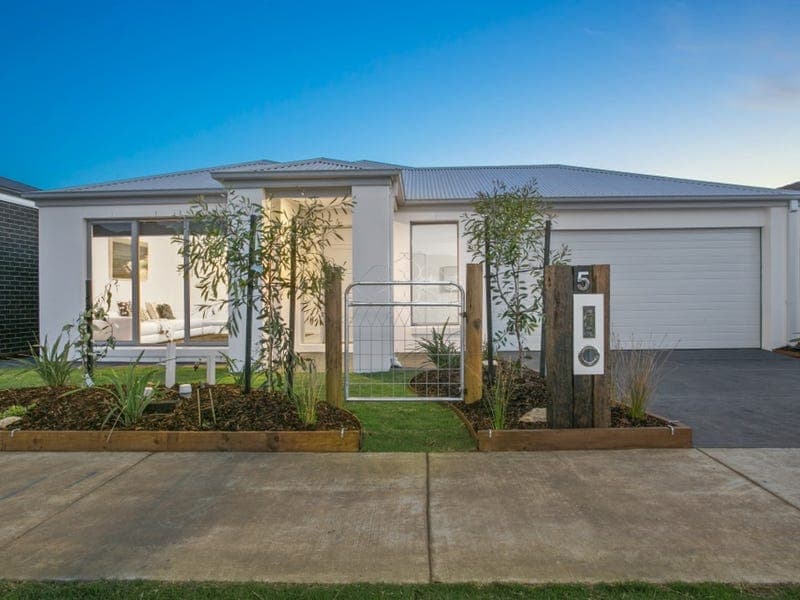5 Eminence Street,MOUNT DUNEED, Mount Duneed - Thumbnail 2