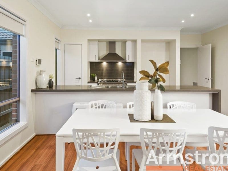 17 McMahon Avenue,ARMSTRONG CREEK, Armstrong Creek - Thumbnail 8