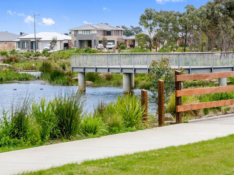 9 Bolton Street,ARMSTRONG CREEK, Armstrong Creek - Thumbnail 2