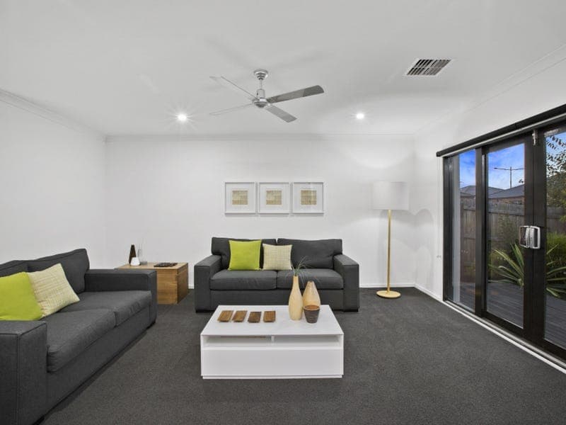 16 Whitecliff Way,ARMSTRONG CREEK, Armstrong Creek - Thumbnail 4