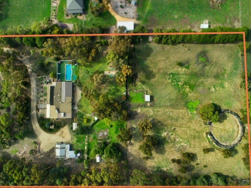 7 Kalkarra Crescent,MOUNT DUNEED, Mount Duneed - Thumbnail 3