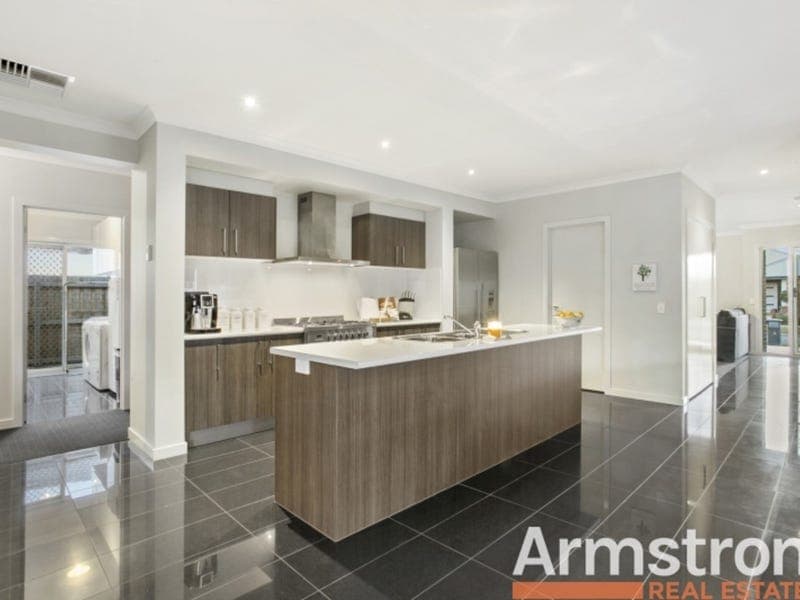 5 Barleycorn Bend,ARMSTRONG CREEK, Armstrong Creek - Thumbnail 2