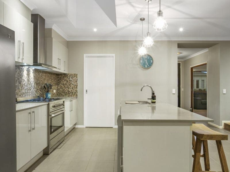 12 Golden Wattle Drive,MOUNT DUNEED, Mount Duneed - Thumbnail 4