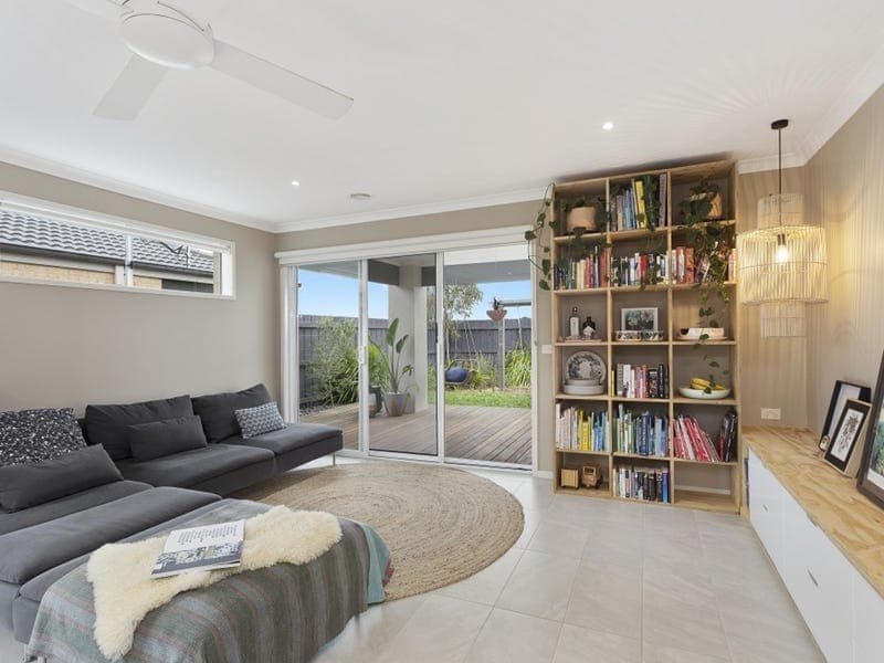 10 Tenneyson Close,ARMSTRONG CREEK, Armstrong Creek - Thumbnail 7