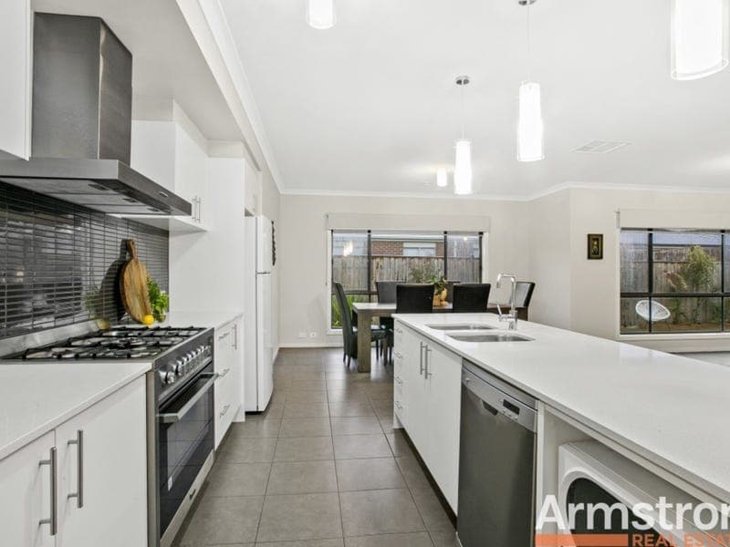 5 Seifferts Street,ARMSTRONG CREEK, Armstrong Creek - Thumbnail 5