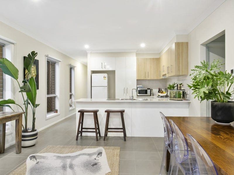 77 Golden Wattle Drive,MOUNT DUNEED, Mount Duneed - Thumbnail 4