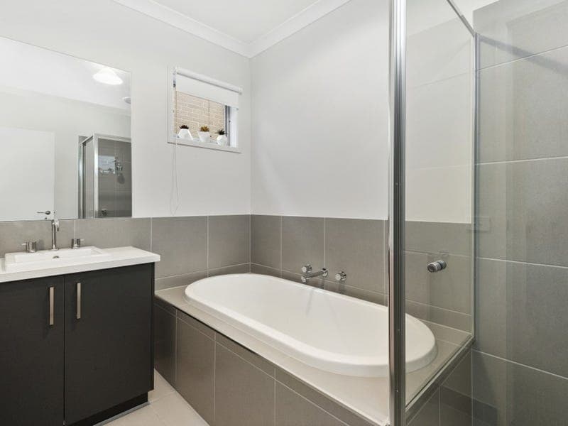 110 Warralily Boulevard,ARMSTRONG CREEK, Armstrong Creek - Thumbnail 4