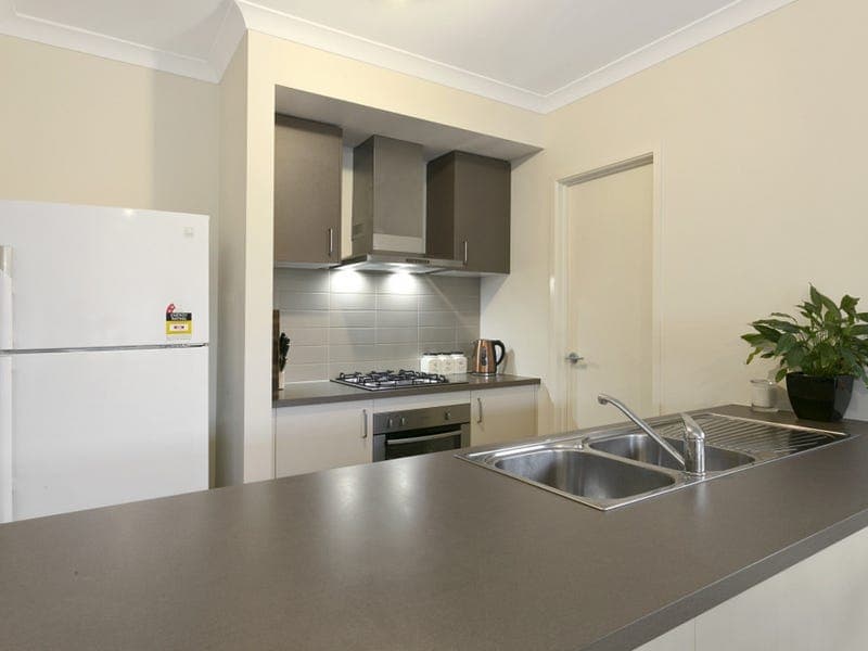 23 Chucklecreek Lane,ARMSTRONG CREEK, Armstrong Creek - Thumbnail 3