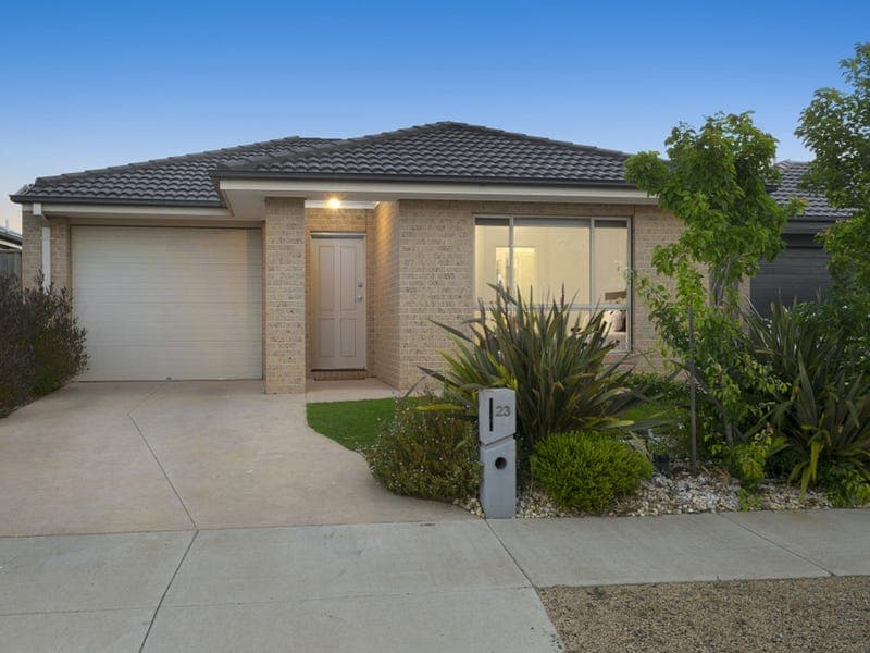 23 Chucklecreek Lane,ARMSTRONG CREEK, Armstrong Creek - Image 1