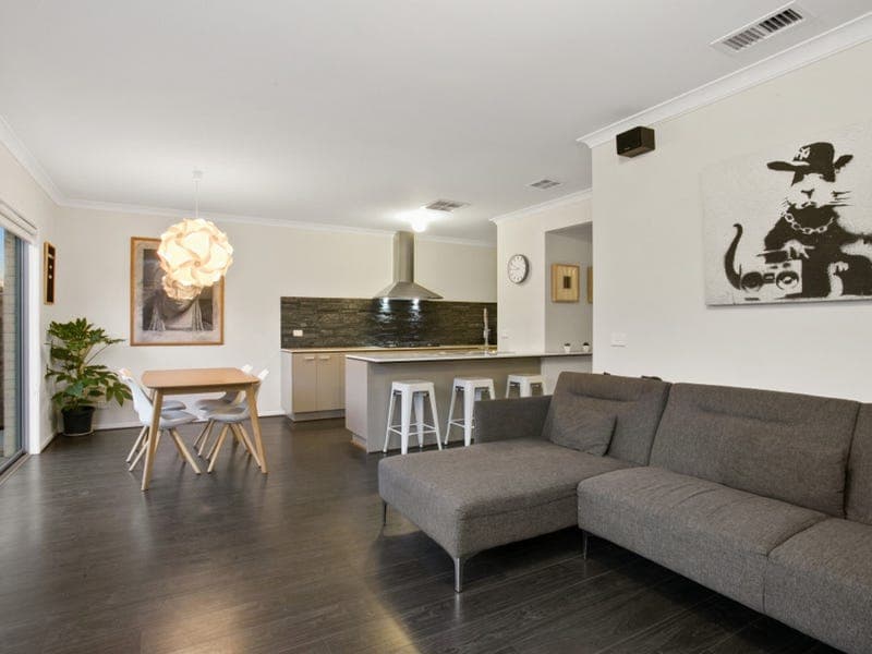 86 Armstrong Boulevard,MOUNT DUNEED, Mount Duneed - Thumbnail 4