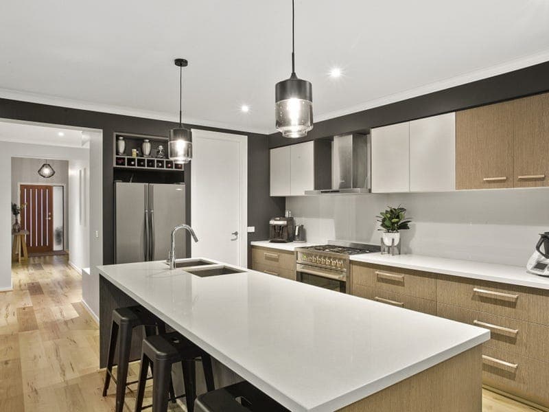10 Silvercrest Way,ARMSTRONG CREEK, Armstrong Creek - Thumbnail 6