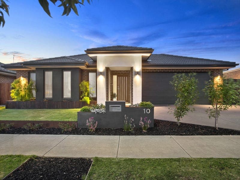 10 Silvercrest Way,ARMSTRONG CREEK, Armstrong Creek - Image 1