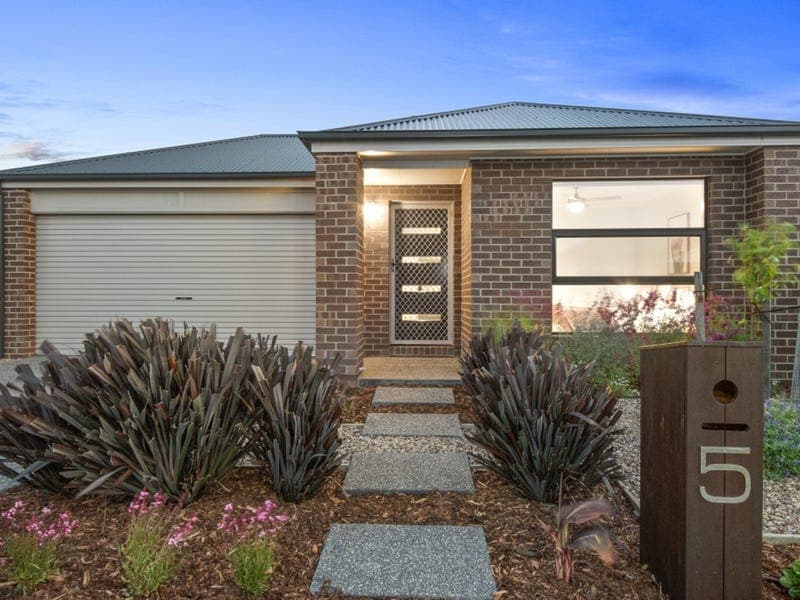 5 Leghorn Way,MARSHALL, Marshall - Image 1