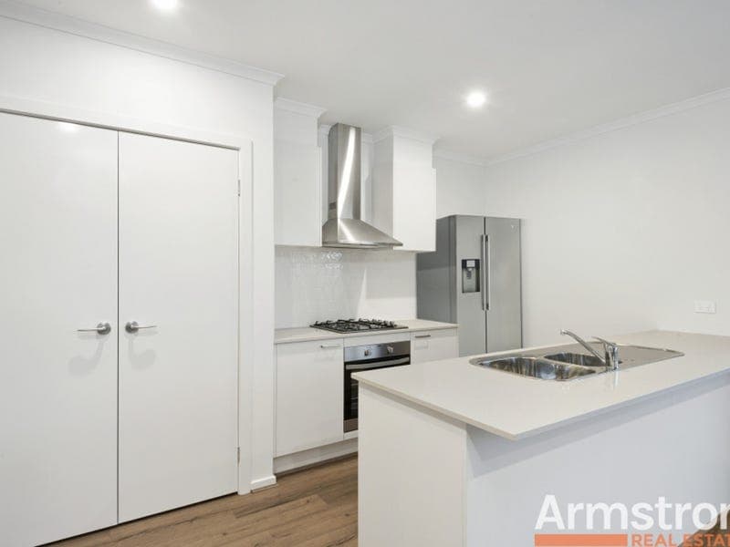 56 Bramley Avenue,CHARLEMONT, Charlemont - Thumbnail 3