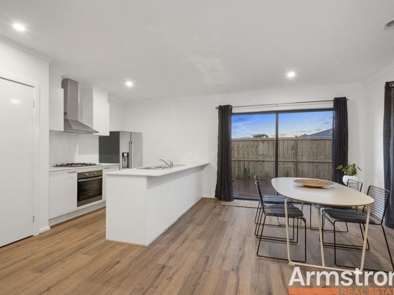 56 Bramley Avenue,CHARLEMONT, Charlemont - Thumbnail 5