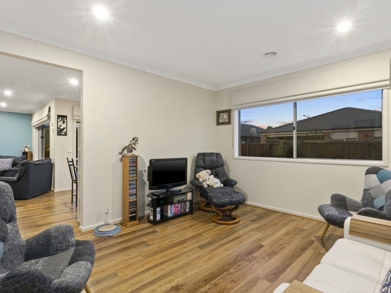 25 Mallacoota Crescent,ARMSTRONG CREEK, Armstrong Creek - Thumbnail 6