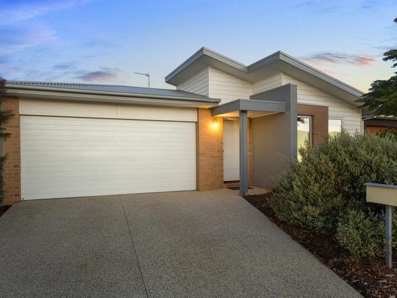 22 Rochford Drive,ARMSTRONG CREEK, Armstrong Creek - Image 1