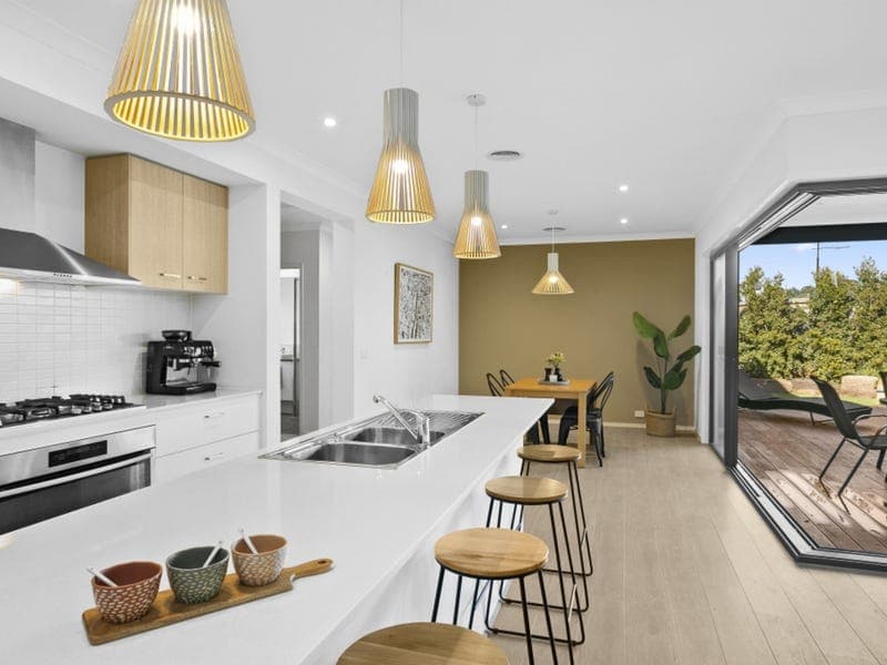10 Coastside Drive,ARMSTRONG CREEK, Armstrong Creek - Thumbnail 4