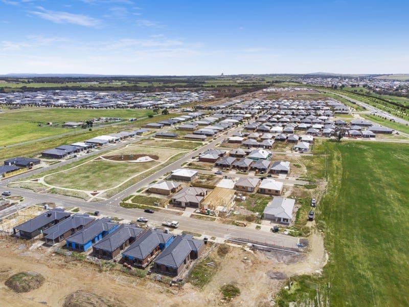 29 Whiteley Street, Mount Duneed - Thumbnail 4
