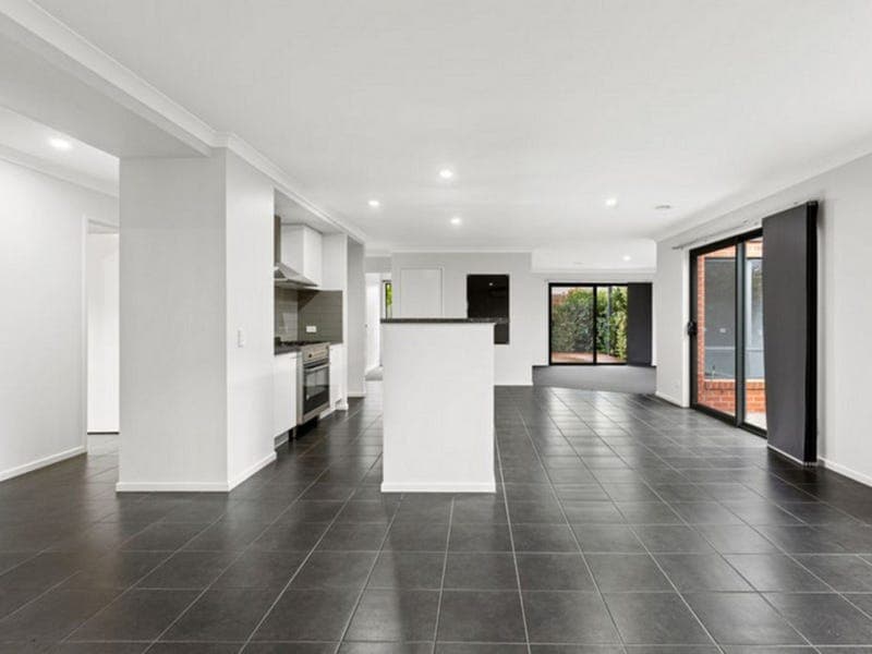 146 Warralily Boulevard,ARMSTRONG CREEK, Armstrong Creek - Thumbnail 3