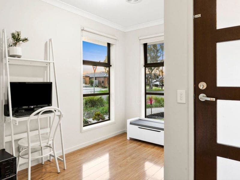 29 Chucklecreek Lane, Armstrong Creek - Thumbnail 4