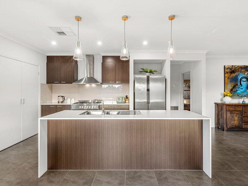 65 Coastside Drive, Armstrong Creek - Thumbnail 6