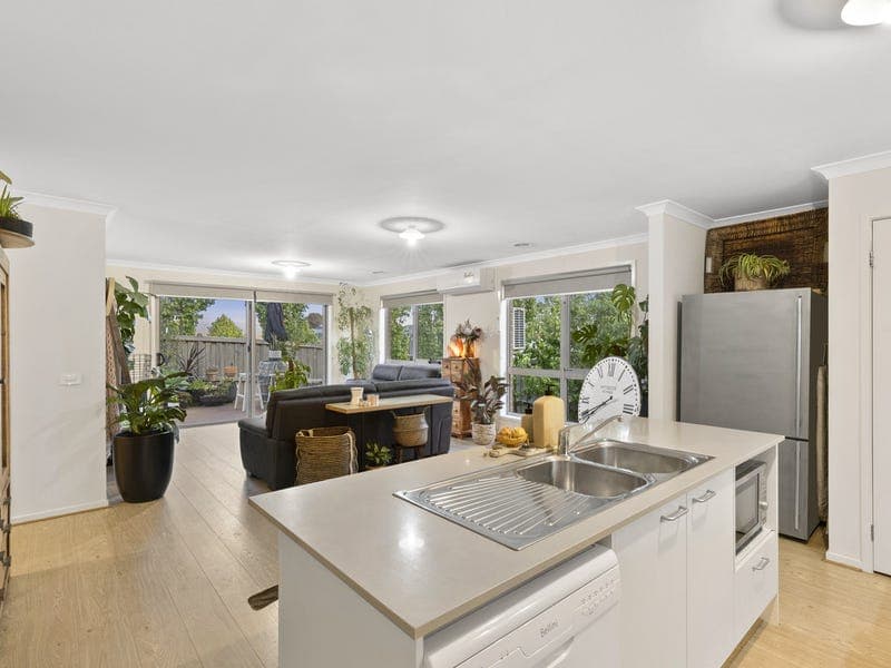 2 Runway Street,MOUNT DUNEED, Mount Duneed - Thumbnail 5
