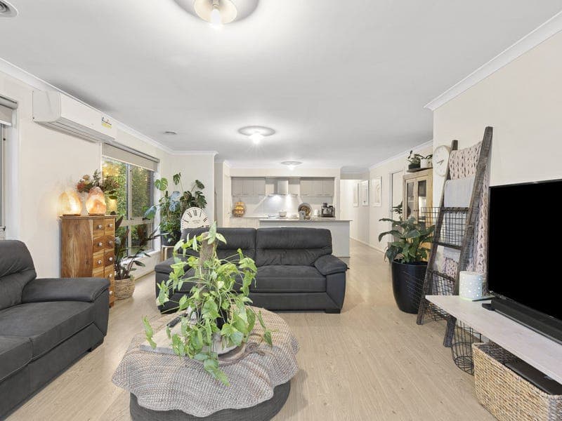 2 Runway Street,MOUNT DUNEED, Mount Duneed - Thumbnail 7