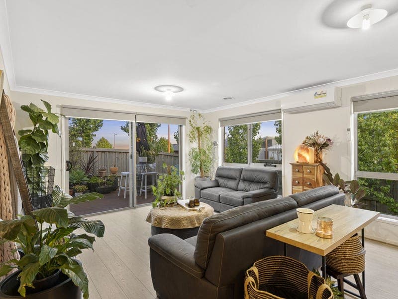 2 Runway Street,MOUNT DUNEED, Mount Duneed - Thumbnail 8