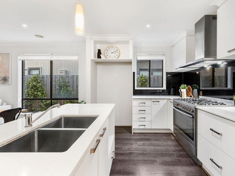 11 Sophie Way,ARMSTRONG CREEK, Armstrong Creek - Thumbnail 6