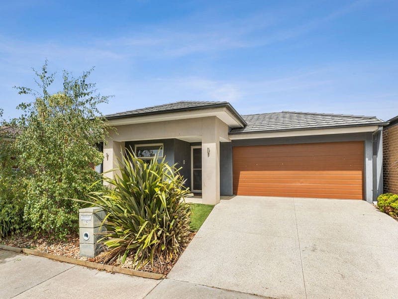 792 Barwon Heads Road (service Rd),ARMSTRONG CREEK, Armstrong Creek - Image 1