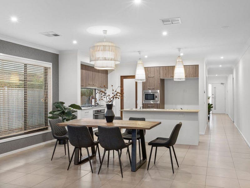 8 Saltbreeze Boulevard, Armstrong Creek - Thumbnail 2