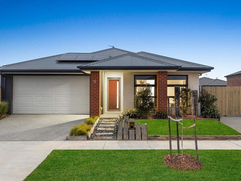 5 Beeston Avenue,CHARLEMONT, Charlemont - Thumbnail 2