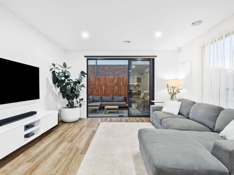 10 Holbrook Drive,ARMSTRONG CREEK, Armstrong Creek - Thumbnail 6