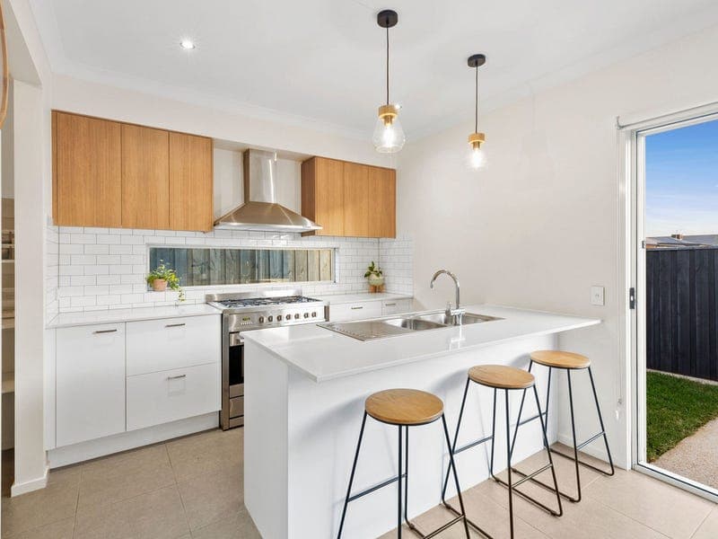 46 Swanburra Drive,CHARLEMONT, Charlemont - Thumbnail 4