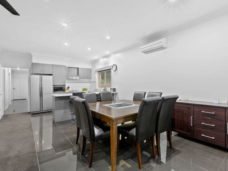 13 Chambers Court, Marshall - Thumbnail 6