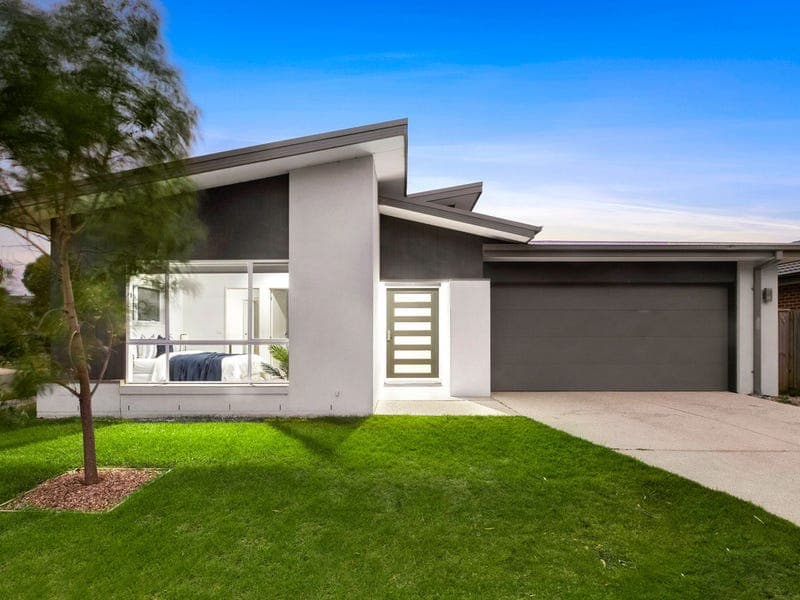 13 Coastal Drive, Armstrong Creek - Image 1